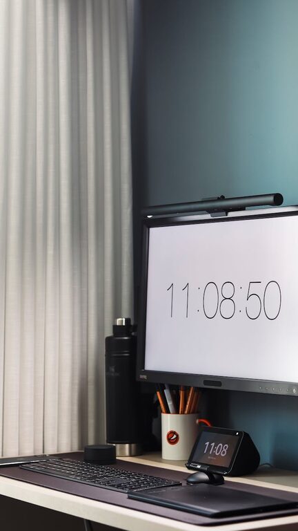 Simple Tips for Organising a Clutter-Free Home Office Space